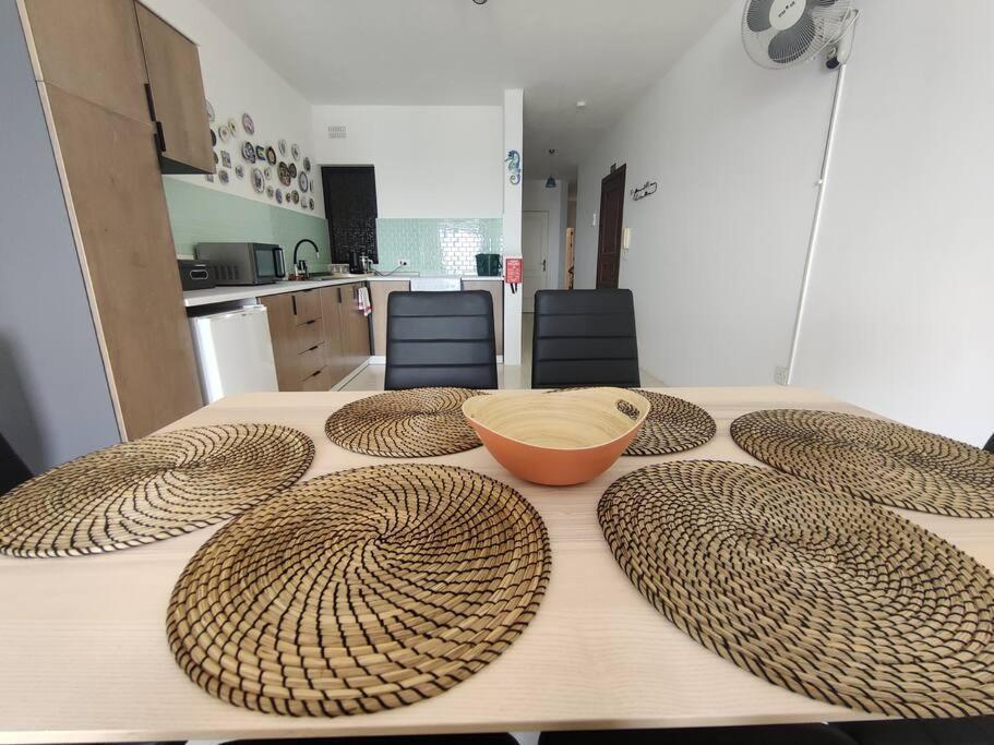 Seaside Serenity - A Lovely Apartment With Views المليحة المظهر الخارجي الصورة